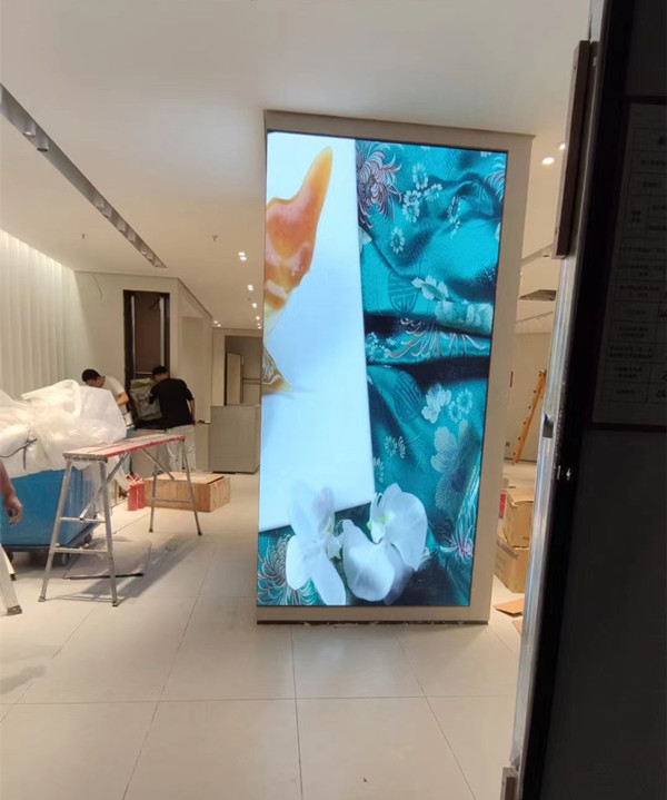 永靖商场门店转角LED显示屏